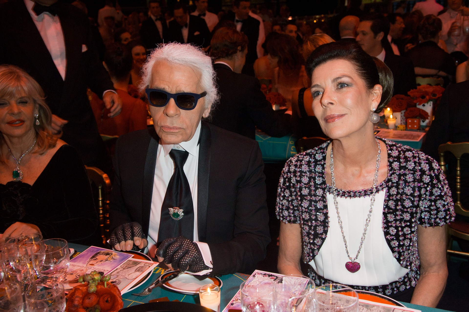 Bir moda dehasının hayatından kareler Bir moda dehasının hayatından kareler