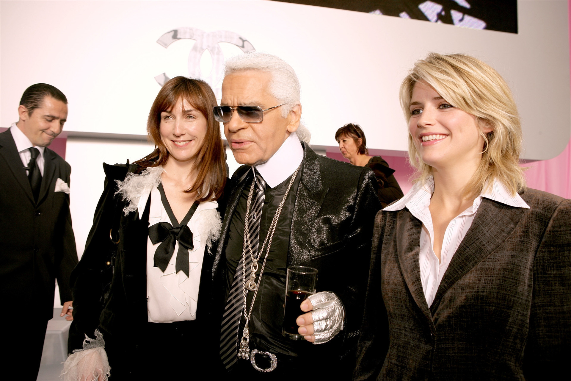 Bir moda dehasının hayatından kareler Bir moda dehasının hayatından kareler