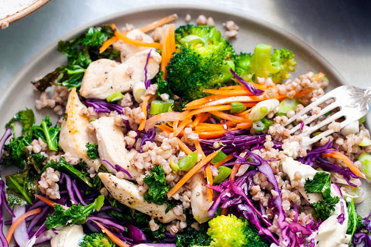 Tavuklu karabuğday salatası tarifi