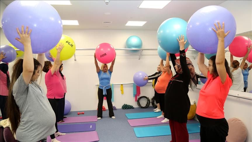 Dünyanın en zengini akıllı telefonu bile yok Sadece 3 saat uyuyarak... Dünyanın en zengini akıllı telefonu bile yok Sadece 3 saat uyuyarak...