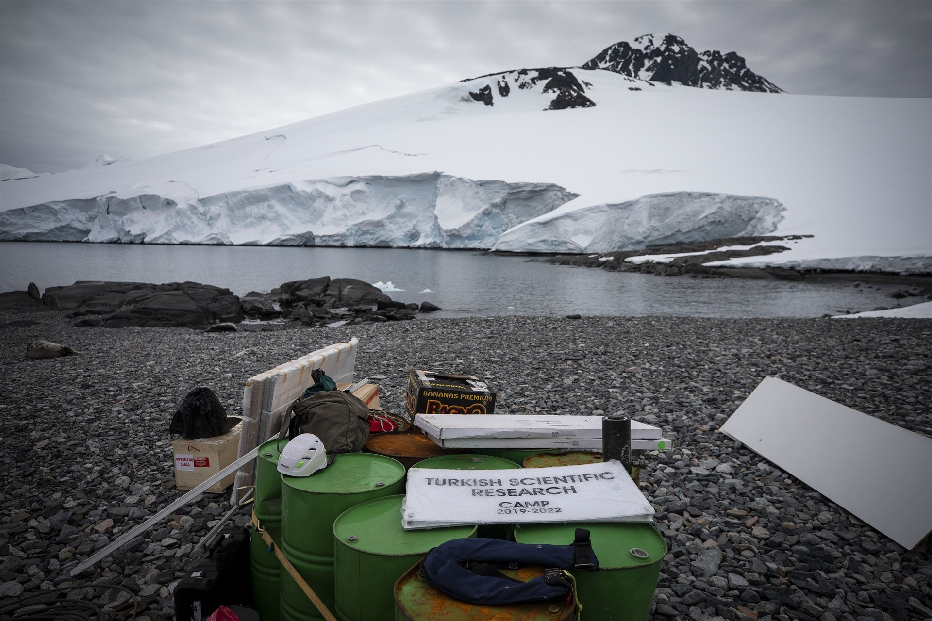 Antarktikada Türk Bilimsel Araştırma Kampı kuruldu