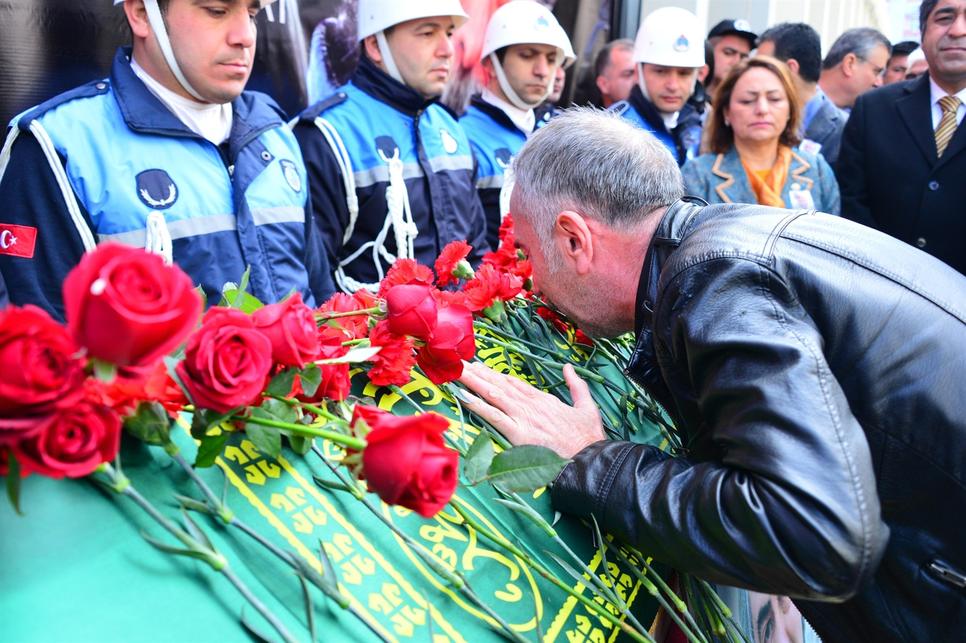 Aytaç Arman için Adanada cenaze töreni düzenlendi