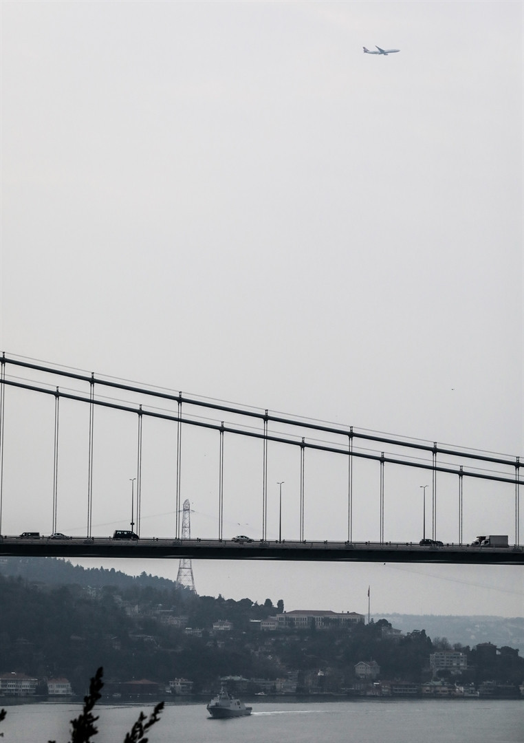 Türk savaş gemileri İstanbul Boğazı’ndan geçti Türk savaş gemileri İstanbul Boğazı’ndan geçti