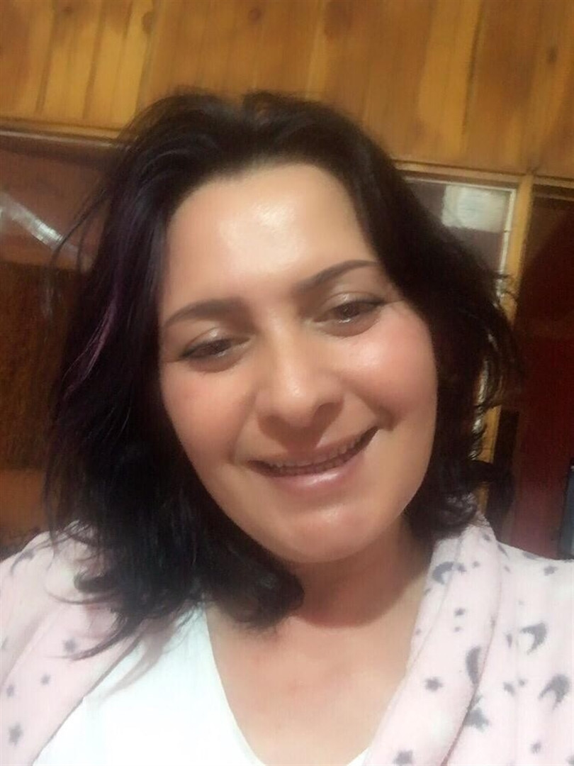 Ağlayarak ötenazi isteyen acılı kadın aylar sonra ilk kez gülebildi