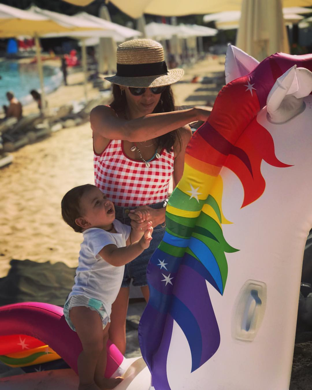 ‘Oğlumuza kardeş istiyoruz’ ‘Oğlumuza kardeş istiyoruz’