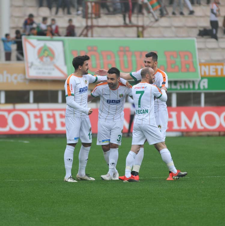 Türkiyenin en iyi takımı belli oldu Şaşırtan sonuç...