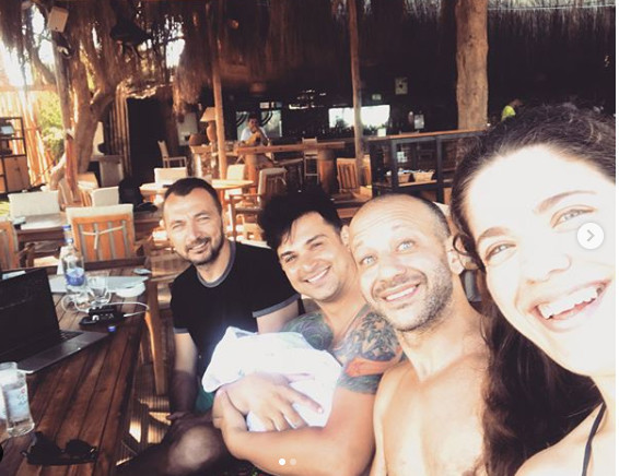 Herkesin böyle abisi olsa