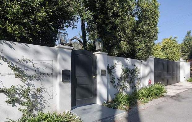 Bu ev eskidi, yenisini alacak