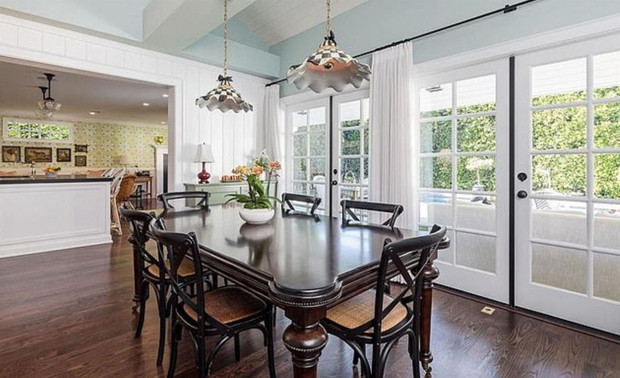 Bu ev eskidi, yenisini alacak