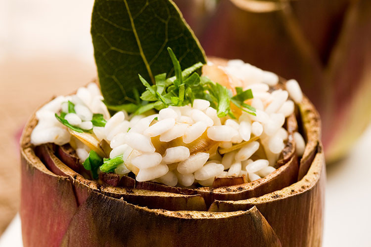 Zeytinyağlı enginar dolması tarifi