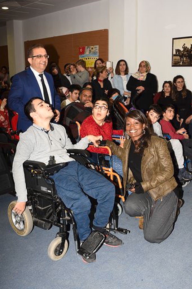 Siyah İncinin gözyaşları