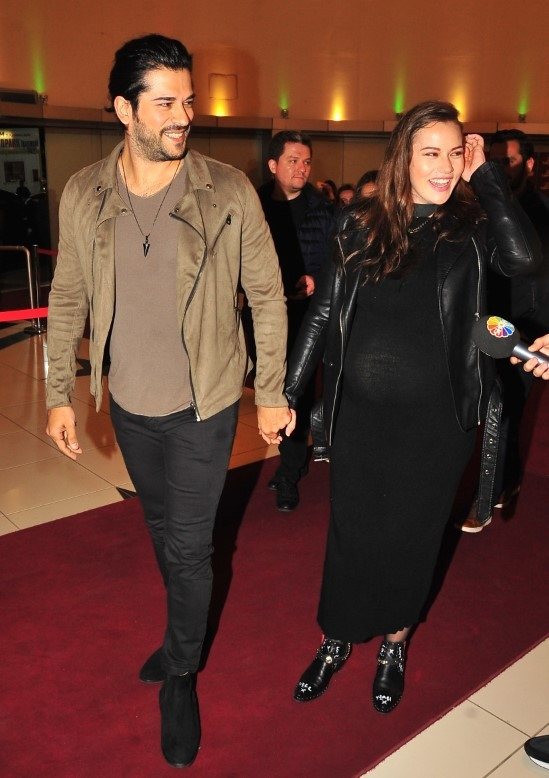 Karan çok tekmeledi
