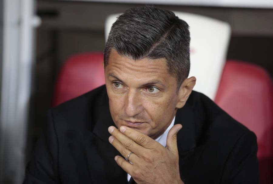 Razvan Lucescu olmuyor