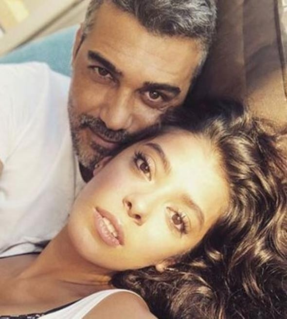 İlk kez el ele