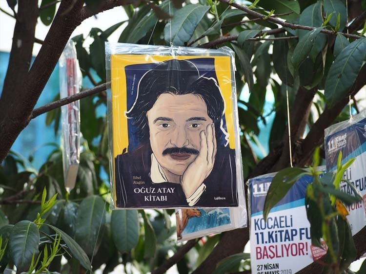 Kocaelide ağaçlar kitap açtı