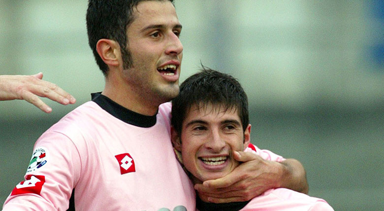 İtalya efsanesi Palermo küme düşürüldü