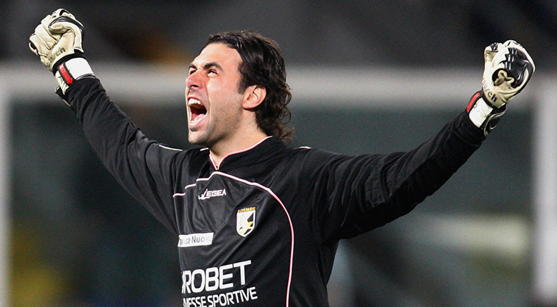 İtalya efsanesi Palermo küme düşürüldü