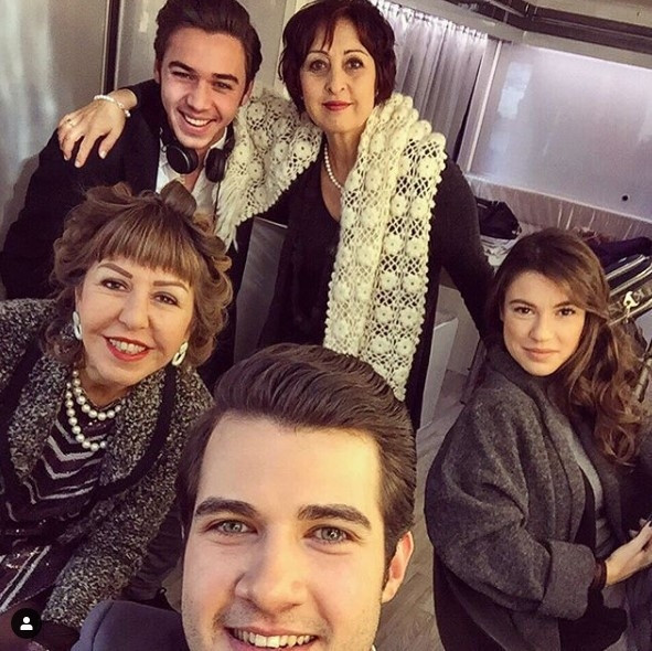 Tekin aşık oldu