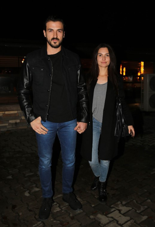 Üç ay sonra evleneceklerdi Sürpriz ayrılık... Üç ay sonra evleneceklerdi Sürpriz ayrılık...