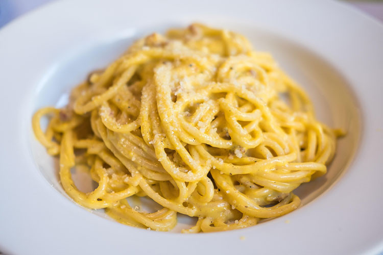 Yumurtalı makarna tarifi