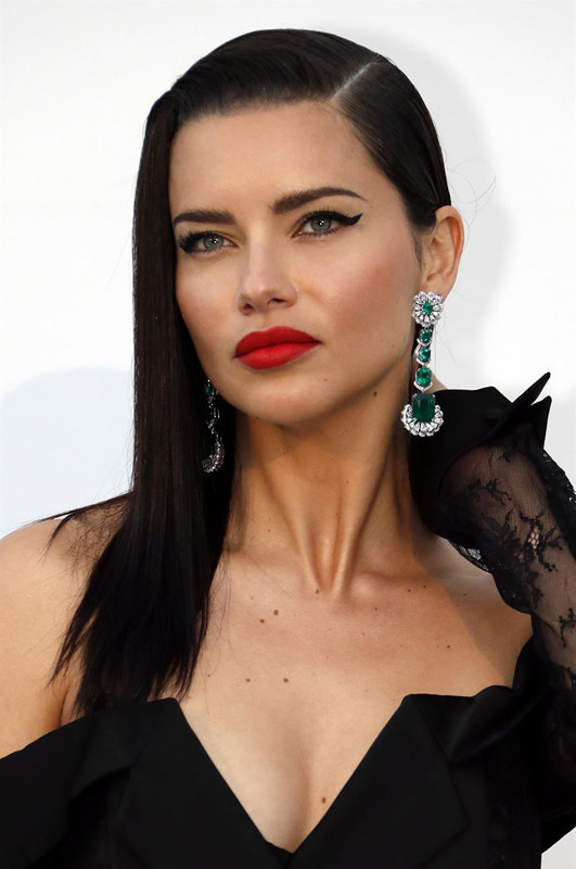 Gala gecesinde şıklık yarışı