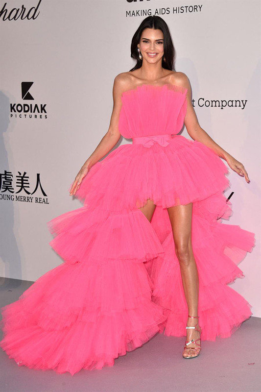 Gala gecesinde şıklık yarışı