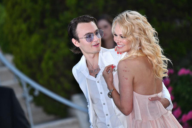 Gala gecesinde şıklık yarışı