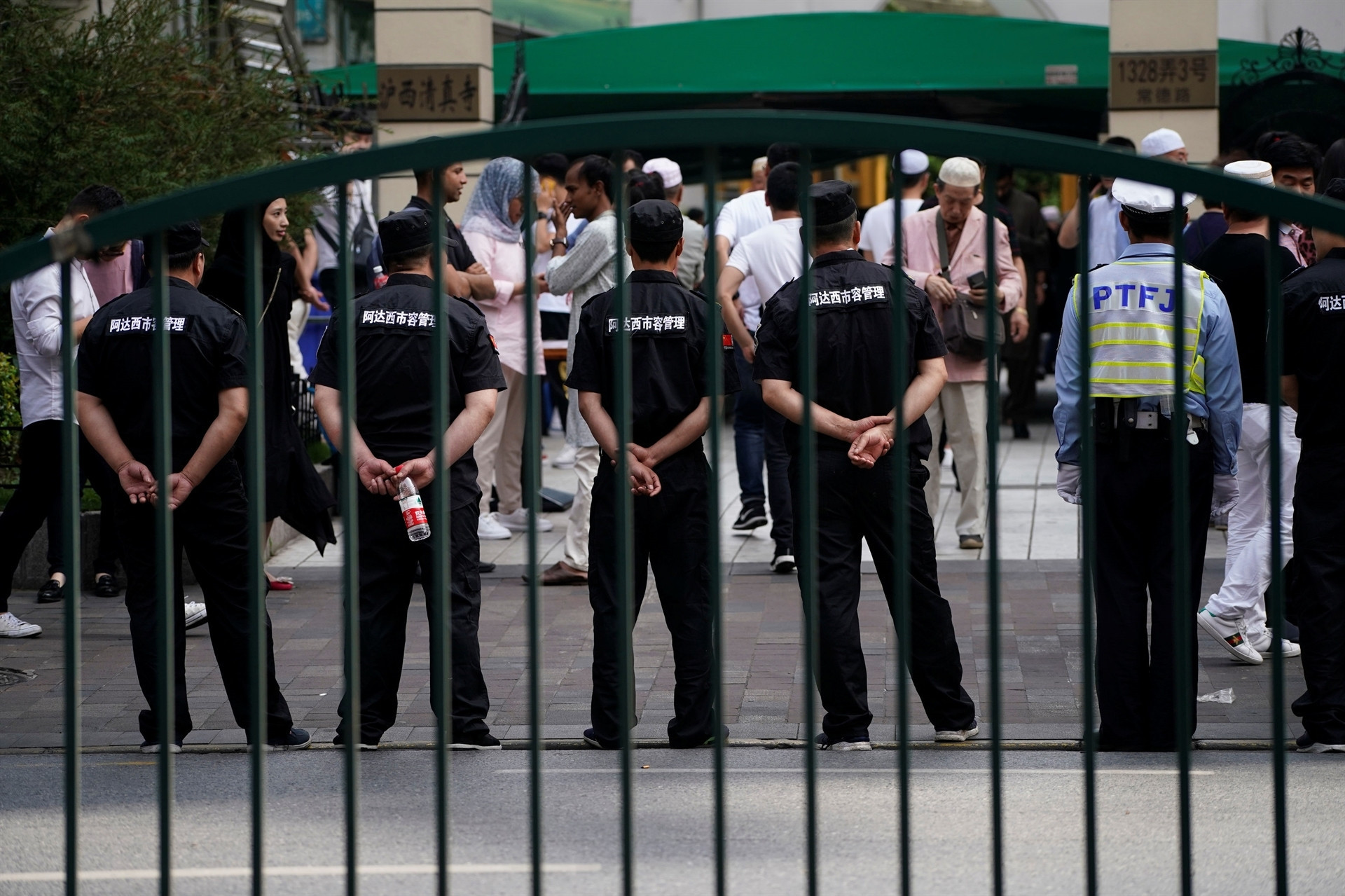 Bazı ülkeler Ramazan Bayramına bugün başladı