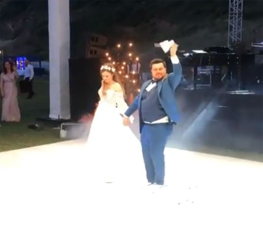 Evlendikten sonra ilk işi bu oldu