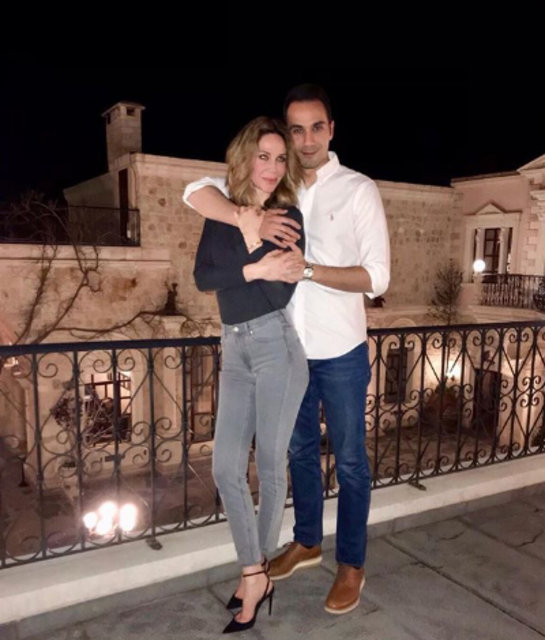 Tarih belli oldu... Demet Şener ile Cenk Küpeli evleniyor Tarih belli oldu... Demet Şener ile Cenk Küpeli evleniyor