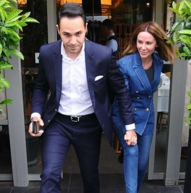 Tarih belli oldu... Demet Şener ile Cenk Küpeli evleniyor Tarih belli oldu... Demet Şener ile Cenk Küpeli evleniyor