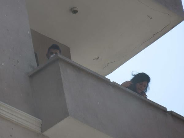 Kadıköyde yangın: Anne baba öldü, engelli oğulları kurtarıldı