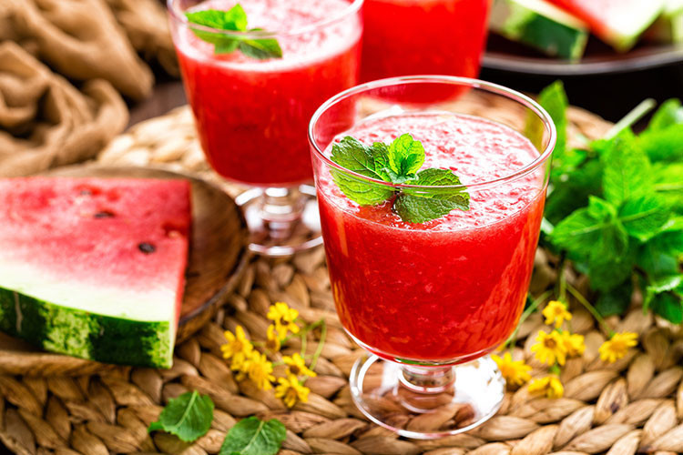 Karpuzlu smoothie tarifi