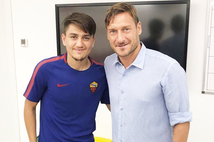 Tarihi karar Futbolseverleri şok eden açıklama... Tarihi karar Futbolseverleri şok eden açıklama...