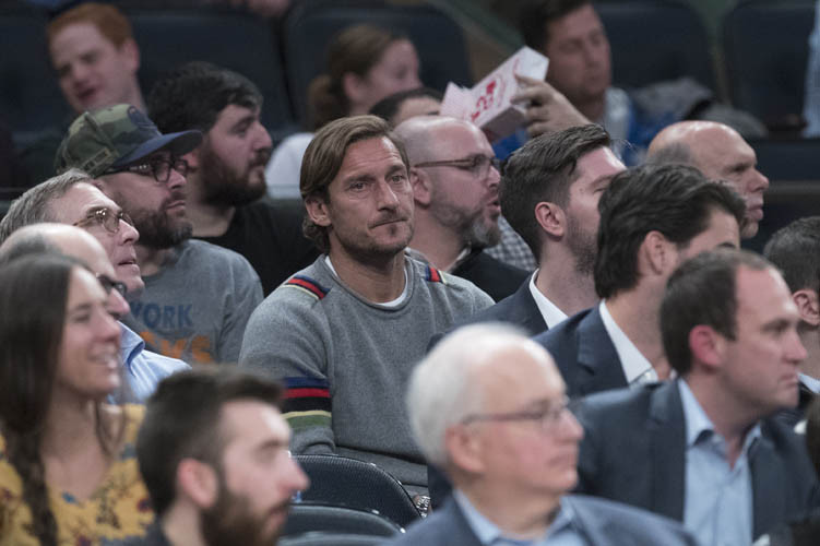 Tarihi karar Futbolseverleri şok eden açıklama... Tarihi karar Futbolseverleri şok eden açıklama...