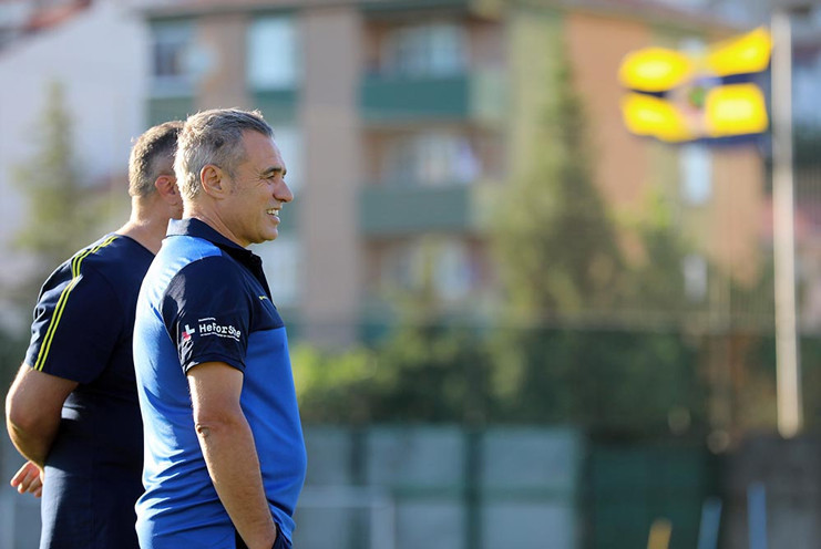 Fenerbahçenin yeni transferleri idmana çıktı