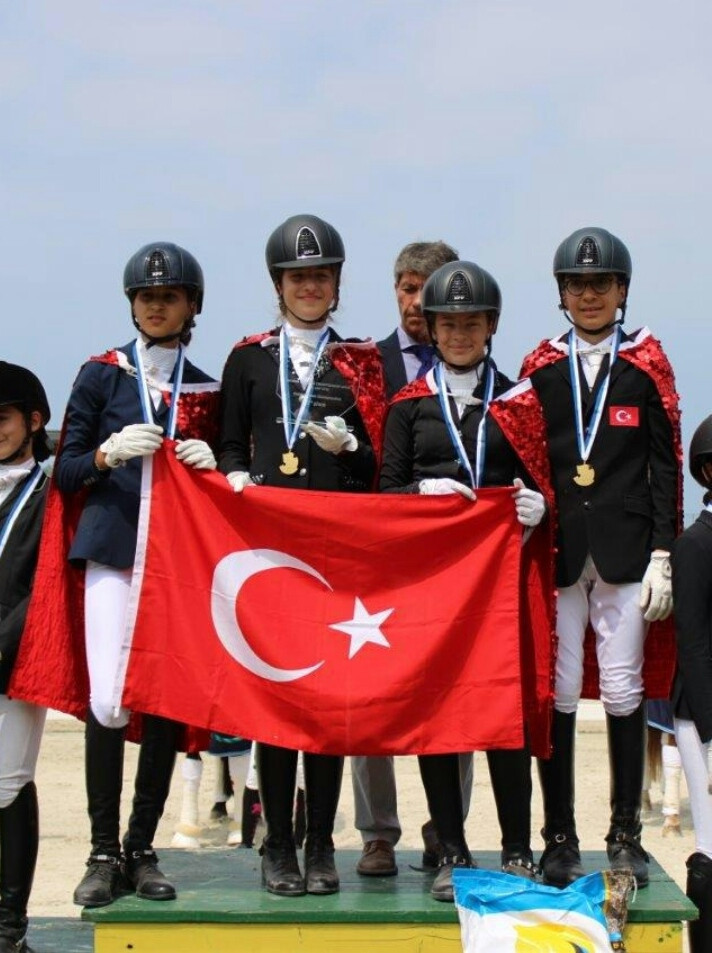 At Terbiyesi Balkan Şampiyonasında Türkiye Yıldız Milli Takımı şampiyon oldu