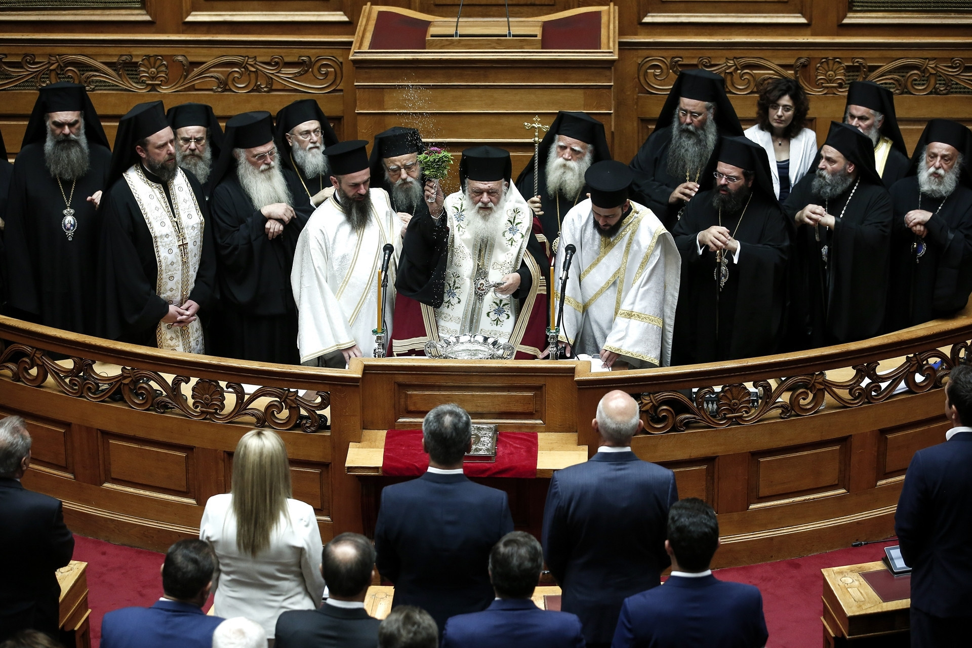 Yunan Meclisinde yemin töreni