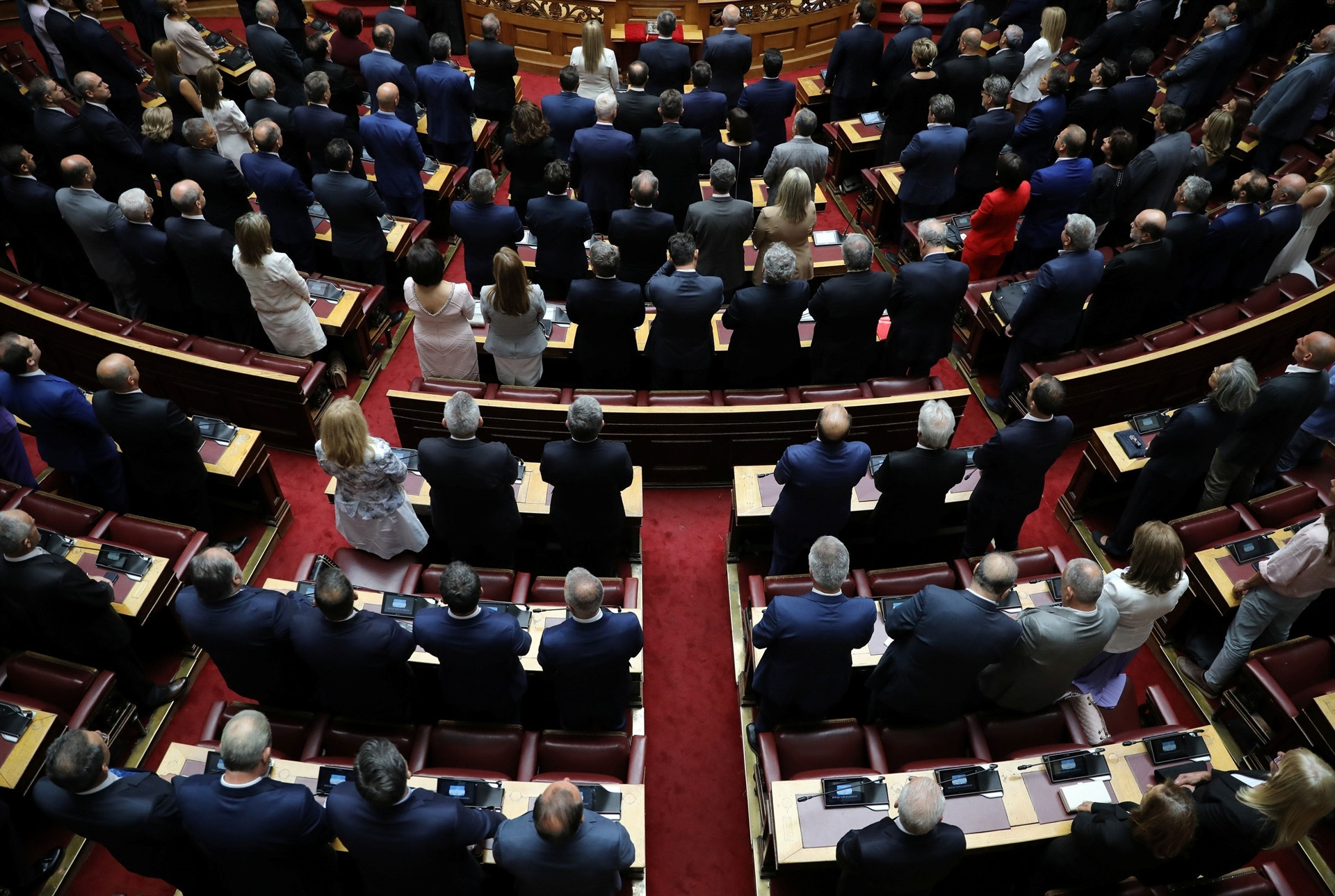 Yunan Meclisinde yemin töreni