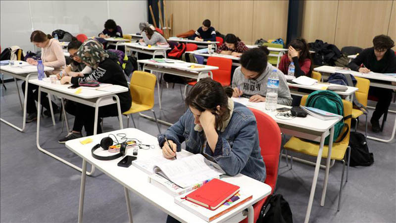 Türkiyede öğrencilerin en sevdiği şehirler belli oldu İlk 3 şaşırttı