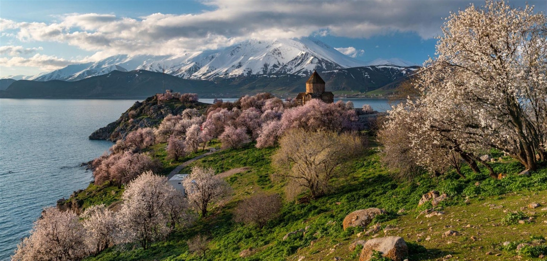 Bin yıllık Akdamar Kilisesi sanal turla gezilebilecek