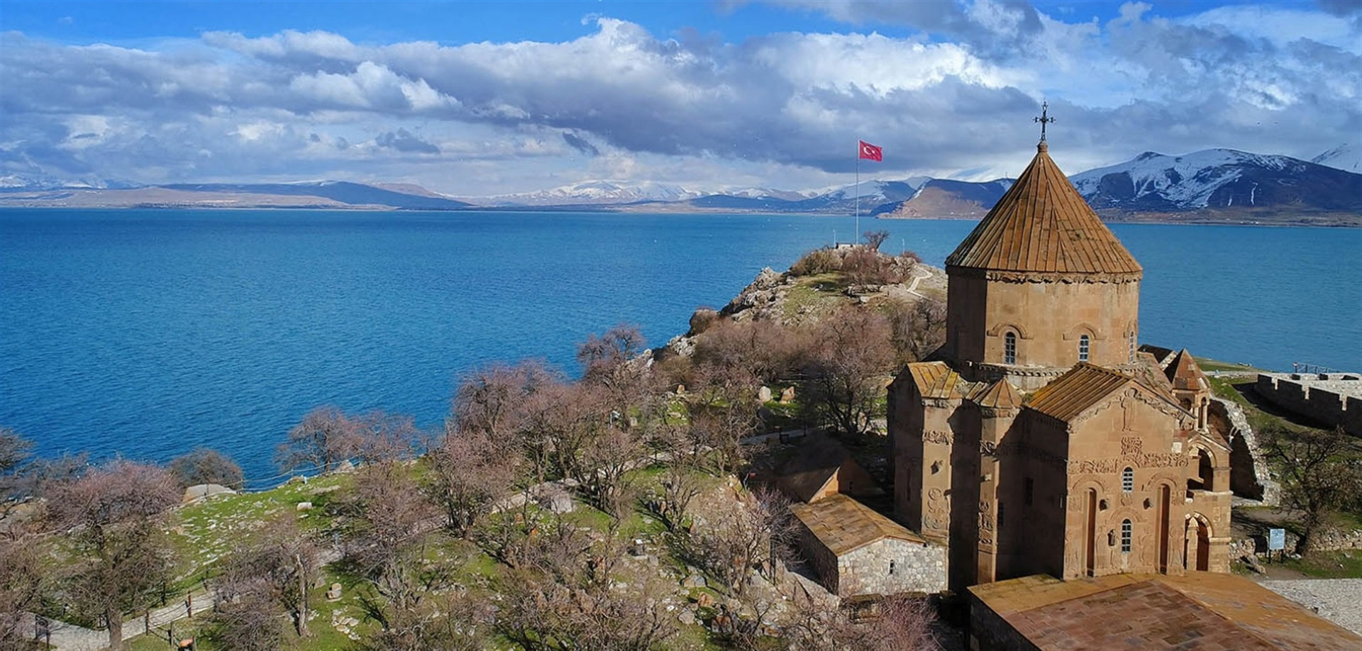 Bin yıllık Akdamar Kilisesi sanal turla gezilebilecek