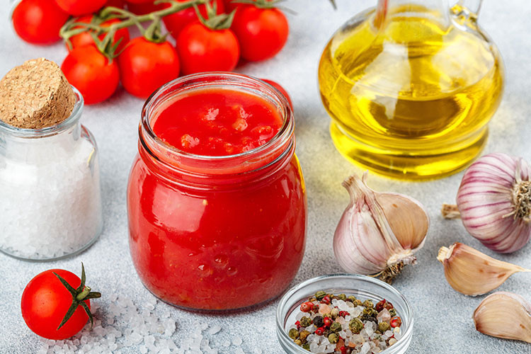 Konserve domates tarifi