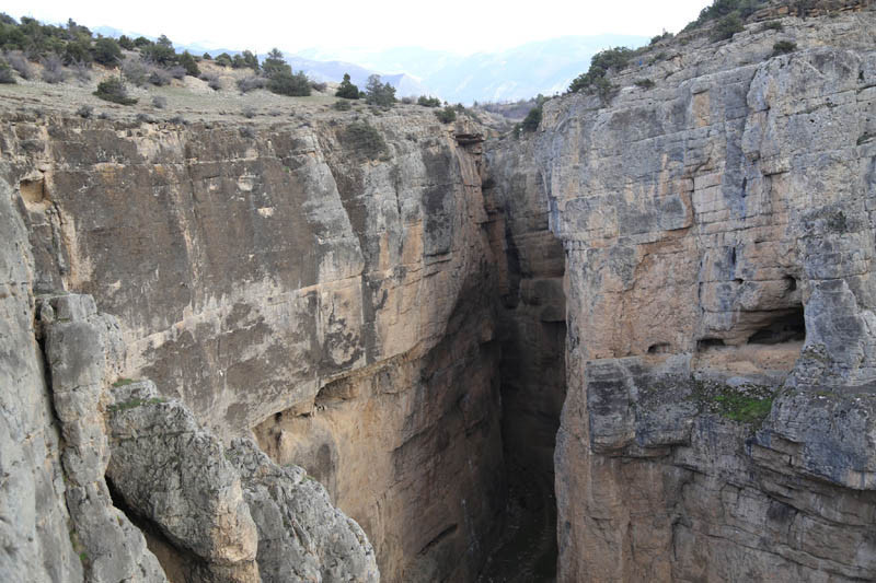 Türkiyenin en büyüklerinden... Yerli ve yabancı turist akın ediyor