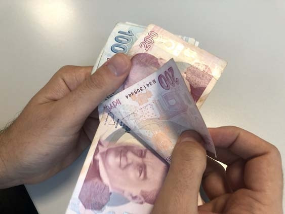 Konut ve tüketici kredisi faizi düştü İşte ödenecek tutarlar