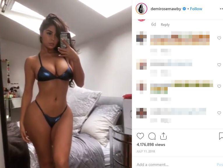 Demi Rose tatile doymadı