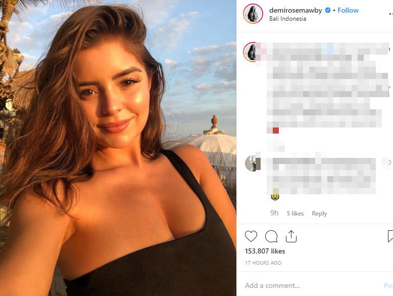 Demi Rose tatile doymadı