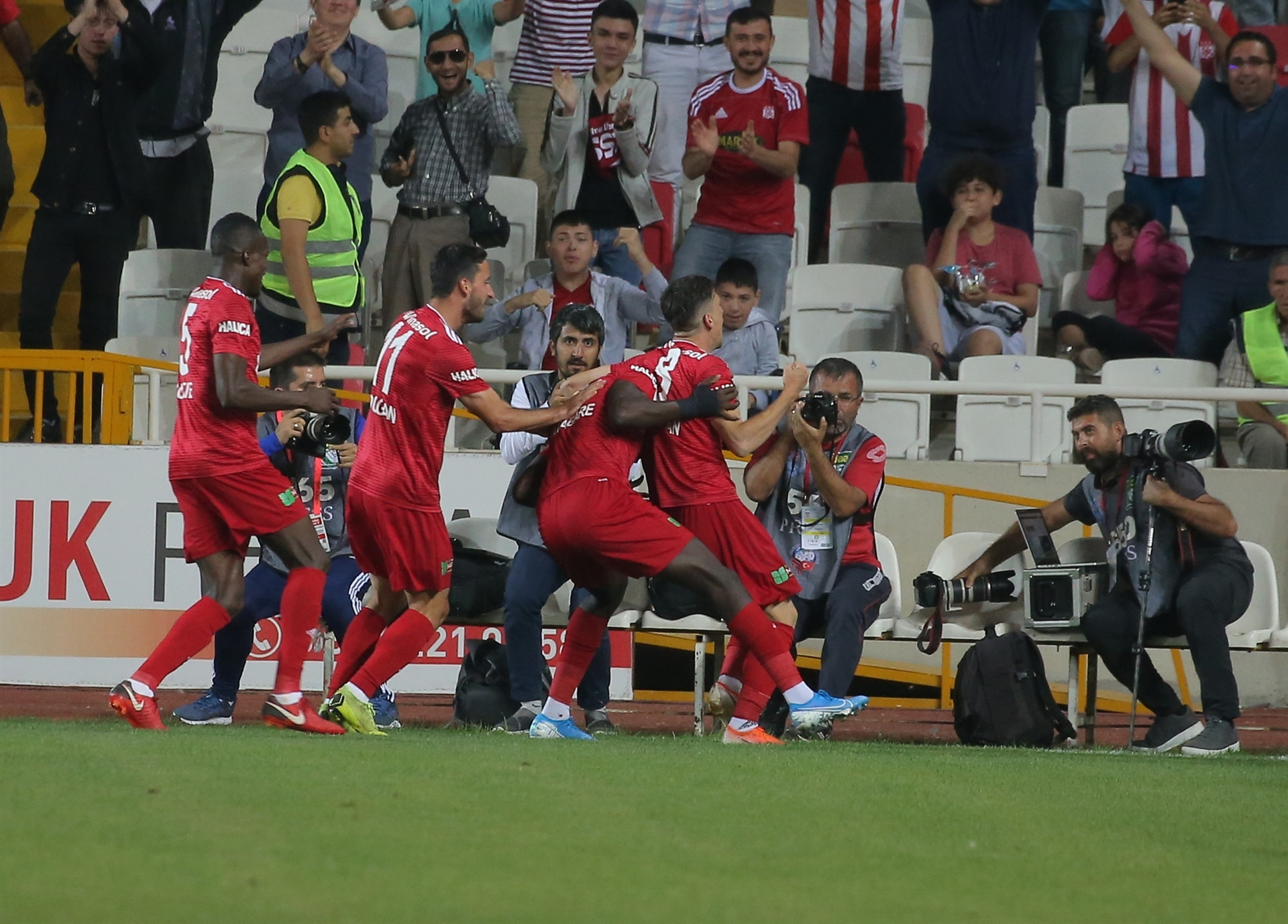 Sivasspor - Beşiktaş maçından görüntüler