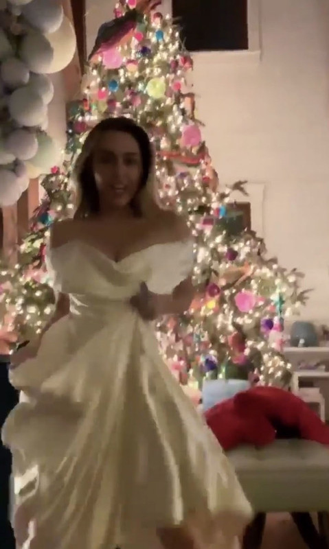 Herkese dil çıkarıyor olabilirim ama kocamı aldatmadım Herkese dil çıkarıyor olabilirim ama kocamı aldatmadım