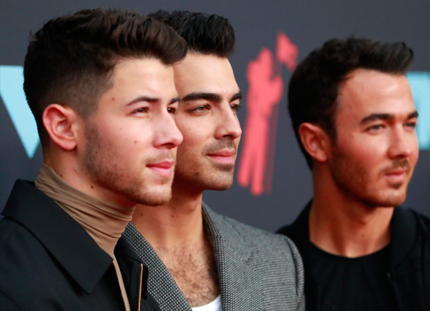 Sonucu duyunca herkes karısına sarıldı, o öylece kaldı: Öpecek kimsem yok